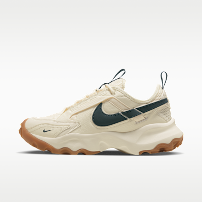 W+NIKE+TC+7900.png